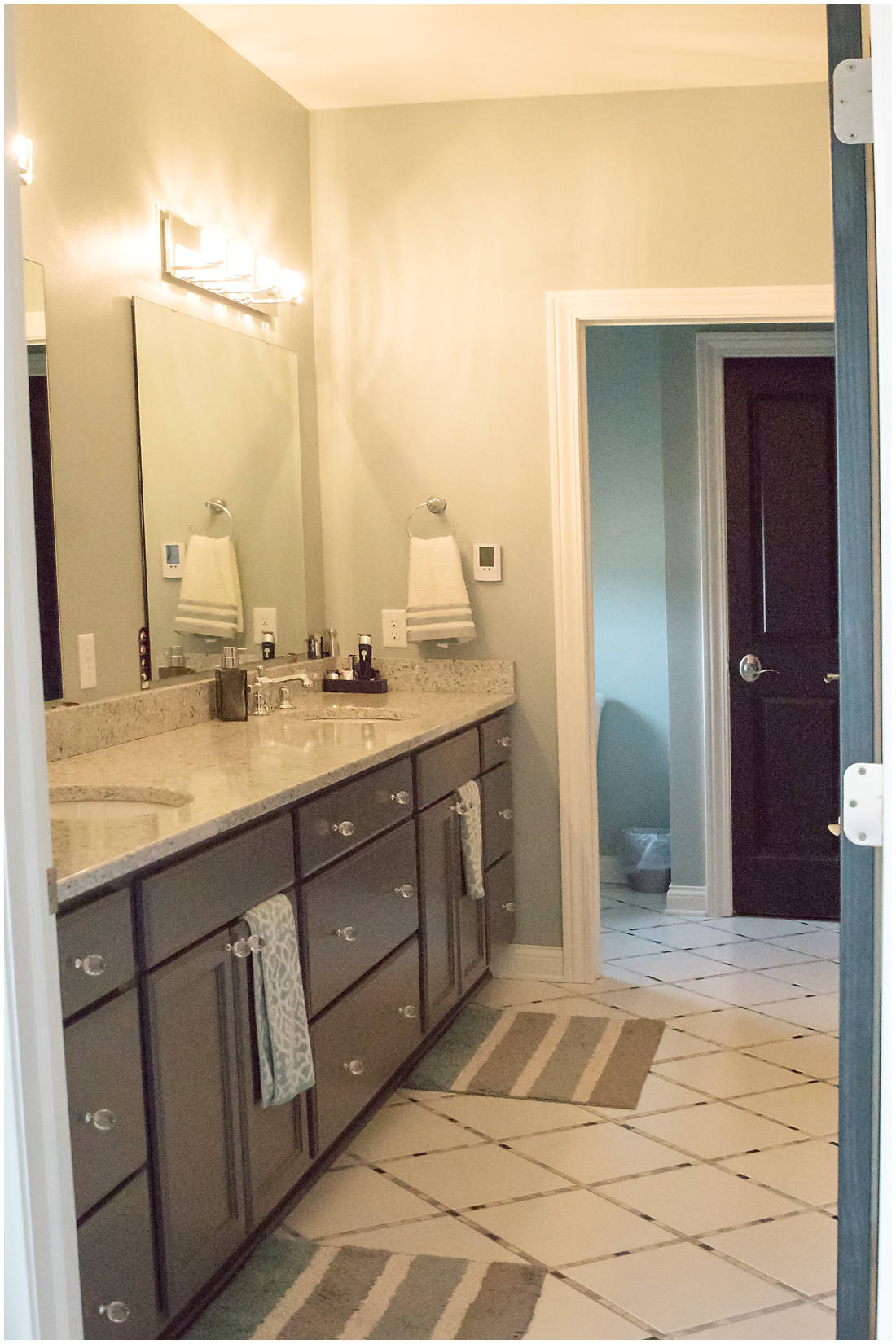 His and hers sinks? Check. Marble countertops? Check? Custom tile? Check. This is a master bathroom to die for. Master Bath Design